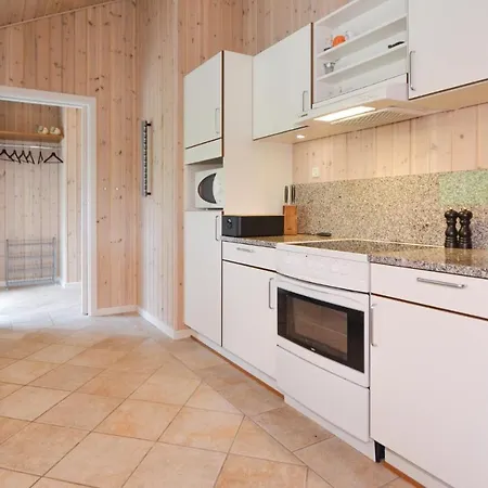 Four-bedroom Holiday In