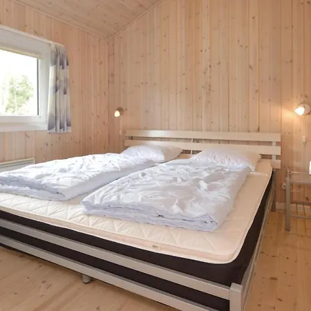 Four-bedroom Holiday In Blavand